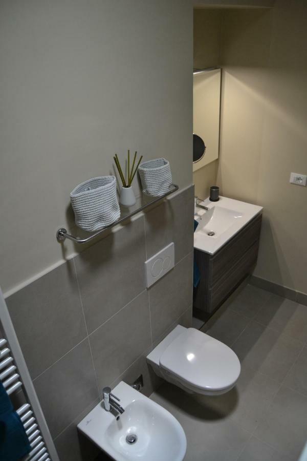 Domus Lingotto Apartment ตูริน ภายนอก รูปภาพ